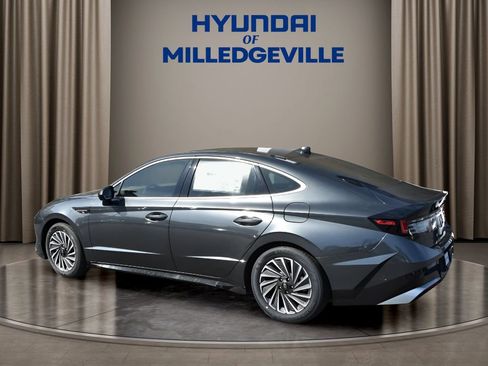 New 2026 Hyundai Sonata Limited image 2