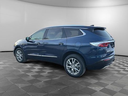 Used 2023 Buick Enclave Essence w/ Experience Buick Package image 3