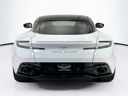 Used 2023 Aston Martin DB11 Coupe RWD image 6