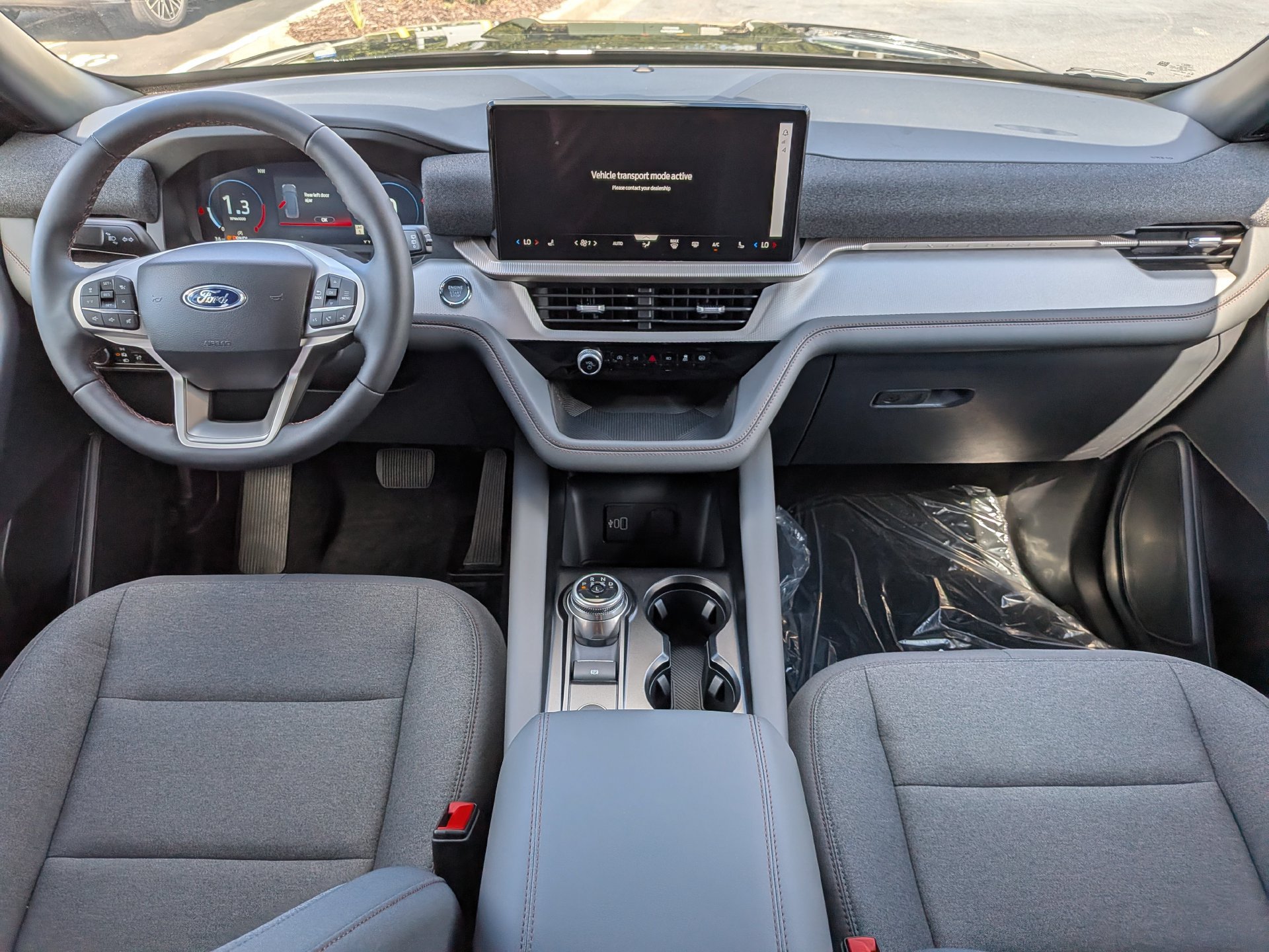 New 2027 Ford Explorer Active RWD image 15