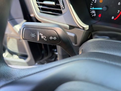 Used 2020 Ford Escape SE FWD image 24