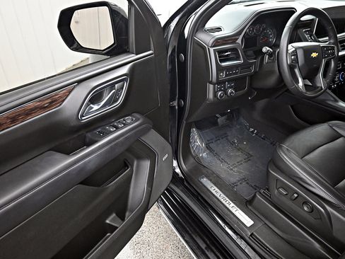 Used 2021 Chevrolet Tahoe LT image 4