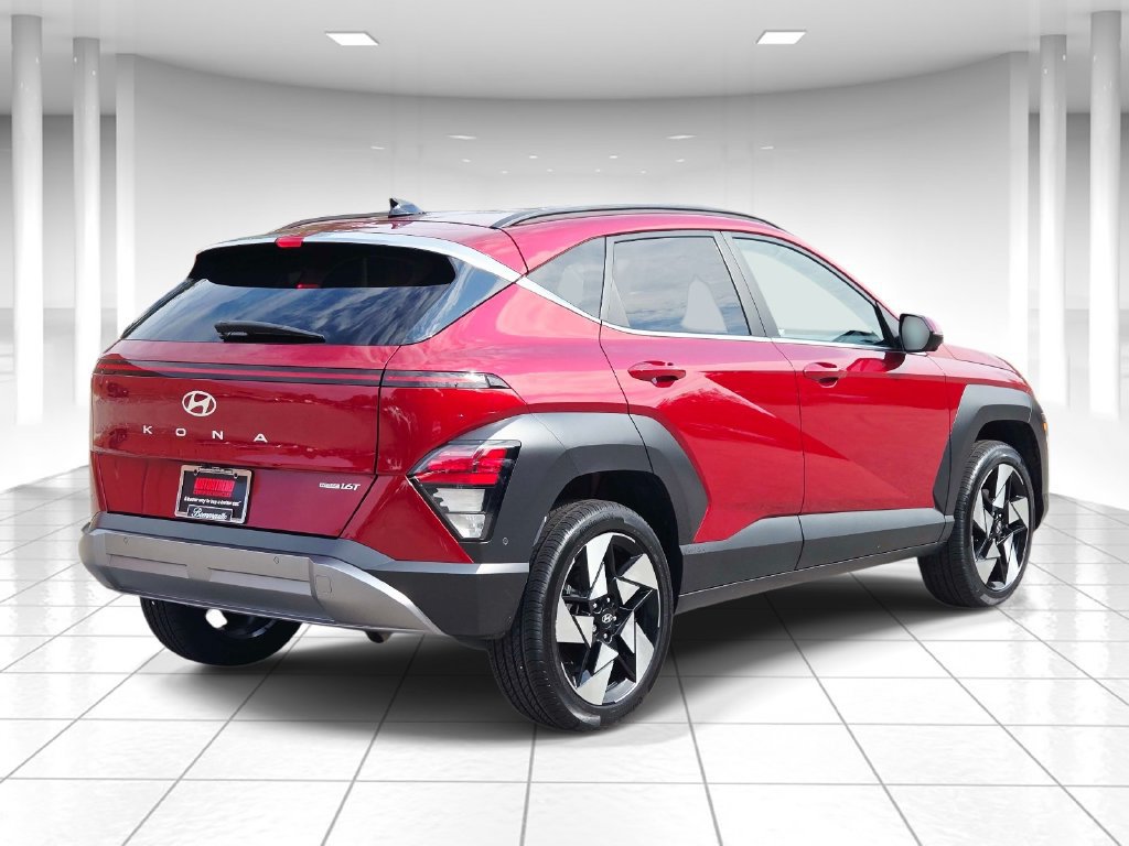 Used 2024 Hyundai Kona Limited AWD/4WD image 3