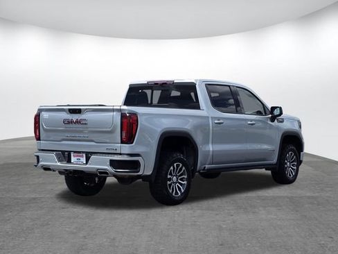 Used 2022 GMC Sierra 1500 AT4 w/ AT4 Premium Package AWD/4WD image 4