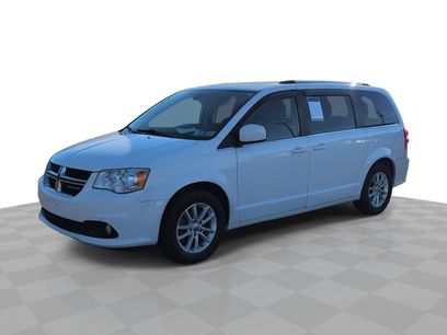 Used 2019 Dodge Grand Caravan SXT w/ Rear Park Assist Package