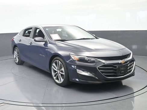 Used 2025 Chevrolet Malibu LT FWD image 9