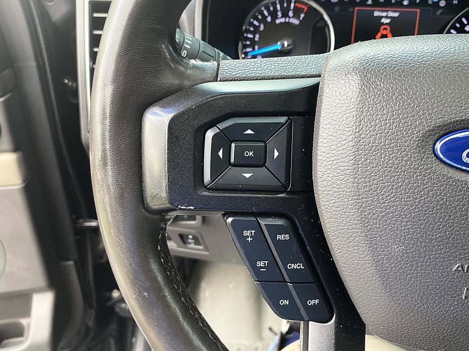 Used 2018 Ford Expedition Limited AWD/4WD image 34