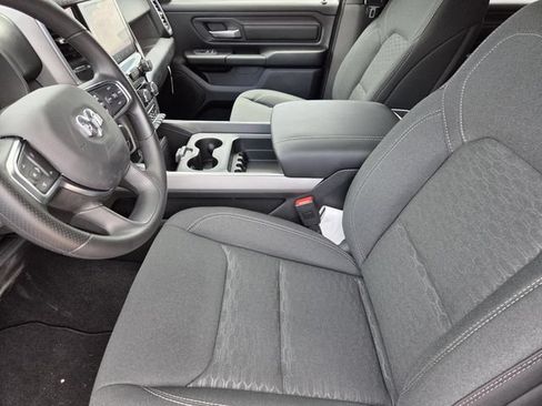 New 2026 RAM 1500 Express AWD/4WD image 22