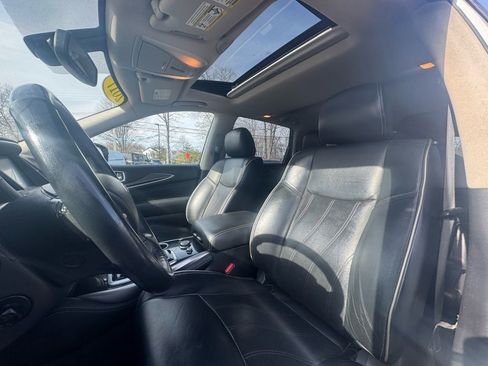Used 2017 INFINITI QX60 AWD w/ Premium Plus Package image 33