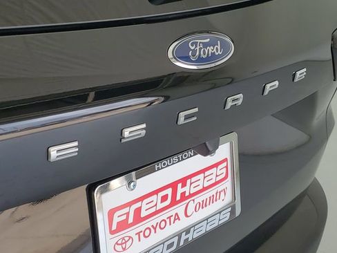 Used 2024 Ford Escape Active FWD image 9