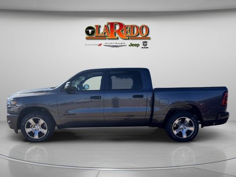 New 2026 RAM 1500 Express image 4
