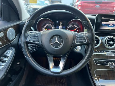 Used 2018 Mercedes-Benz C 300 4MATIC Sedan image 20