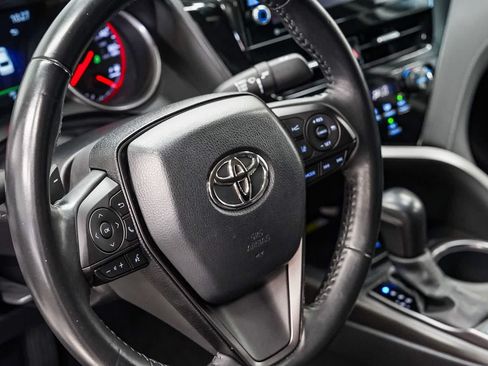 Used 2022 Toyota Camry XSE FWD image 20