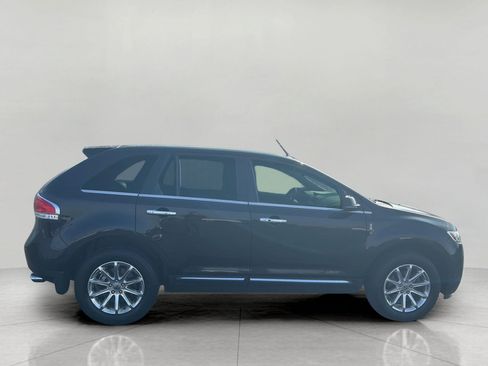 Used 2013 Lincoln MKX AWD image 8