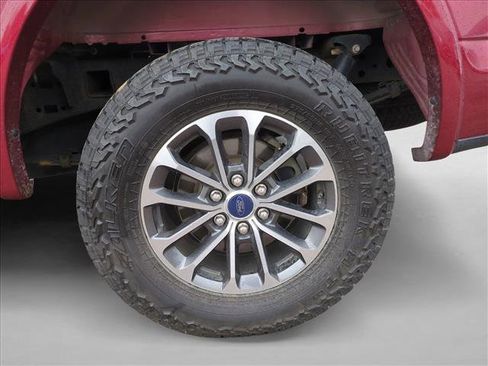 Used 2019 Ford F150 XLT w/ Equipment Group 302A Luxury image 14