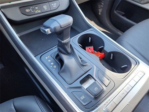 New 2026 Kia Carnival image 24