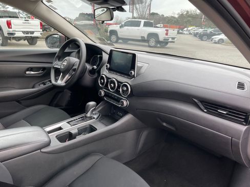 Used 2024 Nissan Sentra SV image 28