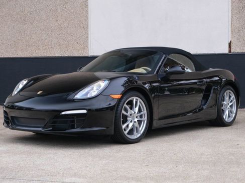 Used 2016 Porsche Boxster image 5