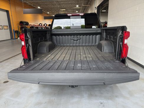 Used 2025 Chevrolet Silverado 1500 RST w/ Redline Edition AWD/4WD image 21