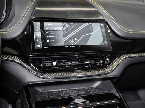 Used 2025 Aston Martin DBX 707 image 28