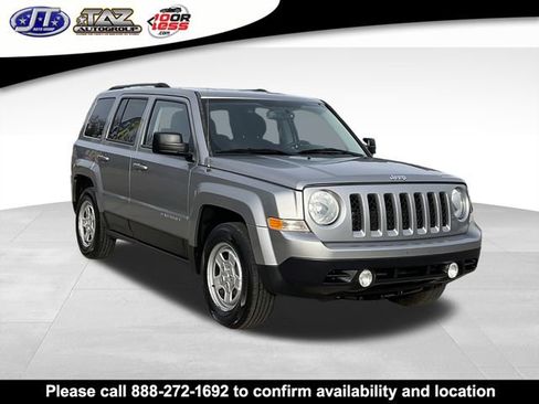 Used 2016 Jeep Patriot Sport w/ Power Value Group image 1