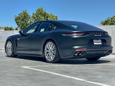 Used 2022 Porsche Panamera 4S AWD/4WD image 3