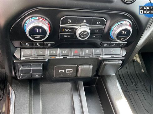 Used 2023 GMC Sierra 2500 SLT w/ SLT Premium Package image 36