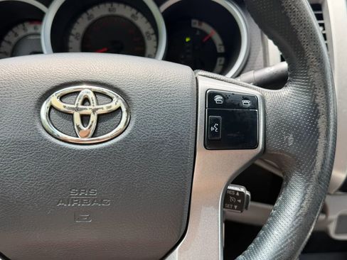 Used 2012 Toyota Tacoma PreRunner w/ SR5 Pkg RWD image 32
