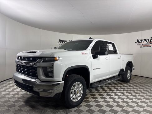 Used 2023 Chevrolet Silverado 2500 LT w/ Convenience Package AWD/4WD image 1
