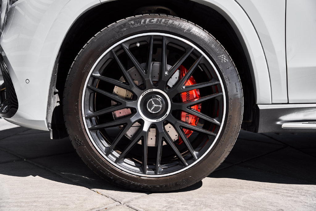 Used 2026 Mercedes-Benz GLS 63 AMG 4MATIC image 4