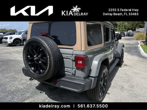 Used 2021 Jeep Wrangler Unlimited Sahara w/ Safety Group AWD/4WD image 3