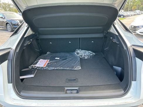 New 2024 Nissan Ariya AWD image 48