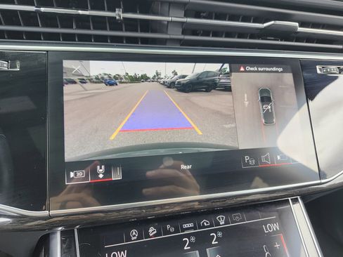 Used 2023 Audi Q7 3.0T Prestige w/ Prestige Package image 38