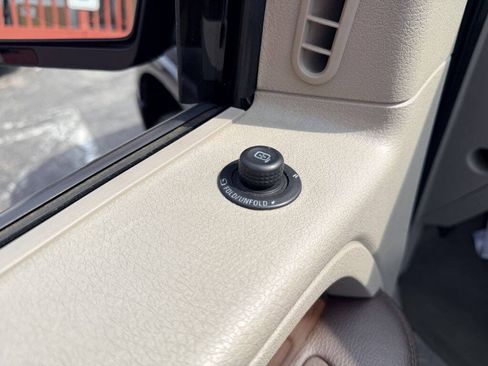 Used 2010 Ford F150 Platinum AWD/4WD image 24