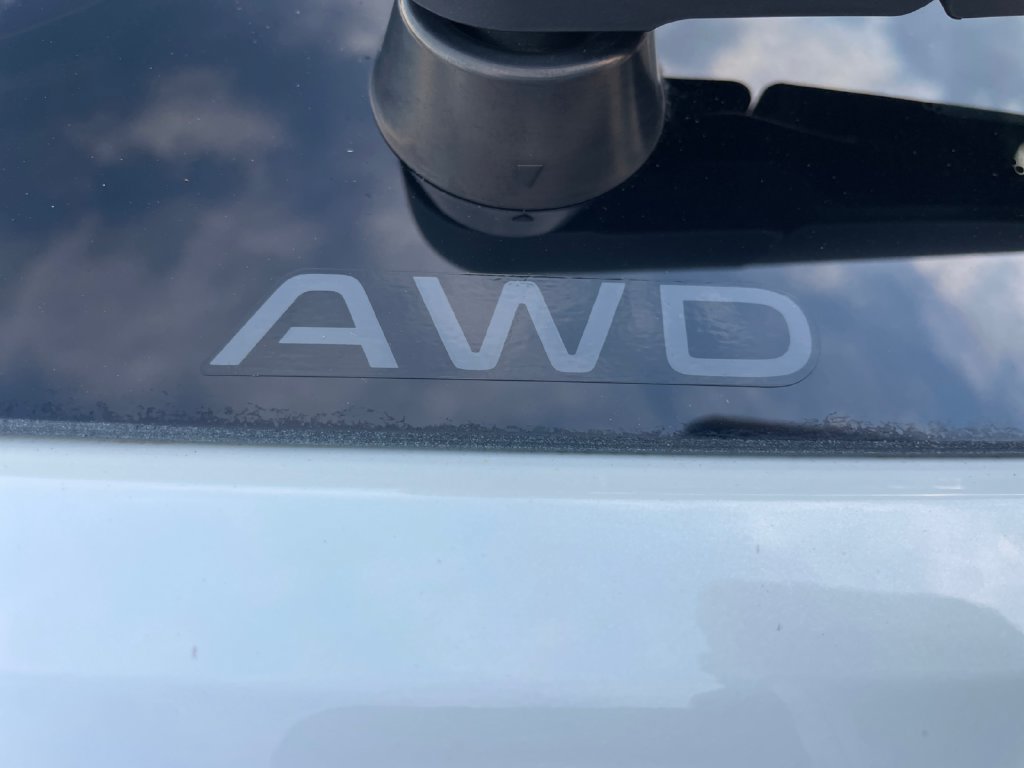 Certified 2024 Honda HR-V EX-L image 18