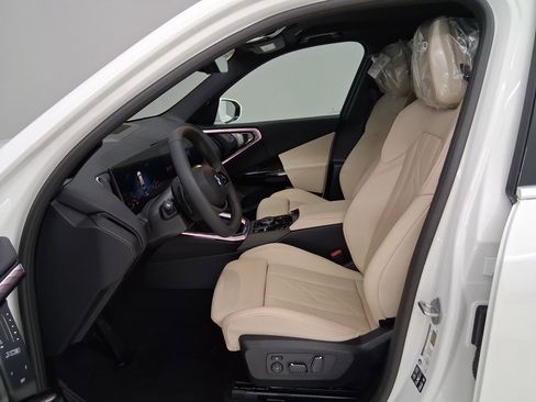 New 2026 BMW X3 xDrive30 image 3