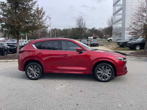 Used 2025 MAZDA CX-5 Signature image 2