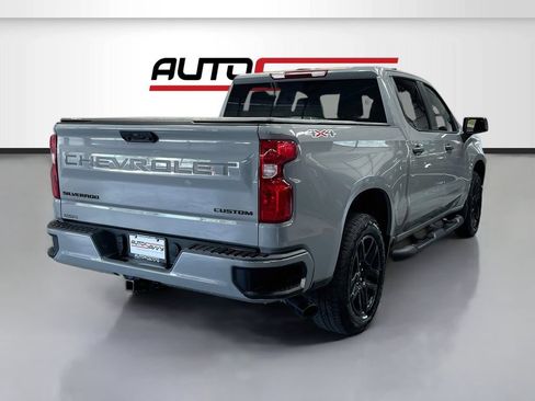 Used 2025 Chevrolet Silverado 1500 Custom w/ Turbomax Blackout Package AWD/4WD image 7