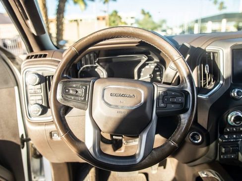 Used 2021 GMC Sierra 3500 Denali w/ Denali Ultimate Package image 19