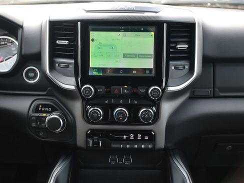 New 2026 RAM 1500 4x4 Crew Cab image 23