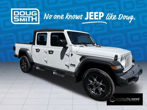 Used 2020 Jeep Gladiator Sport image 6