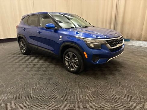 Certified 2021 Kia Seltos LX AWD/4WD image 3