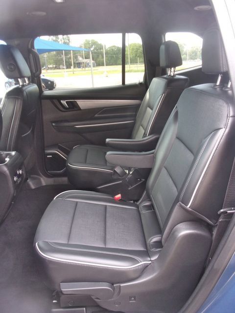 Used 2026 Buick Enclave Preferred w/ Power Package FWD image 27