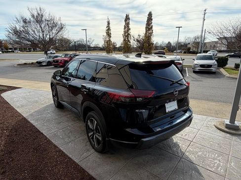 Used 2025 Nissan Rogue SL w/ SL Premium Package image 6