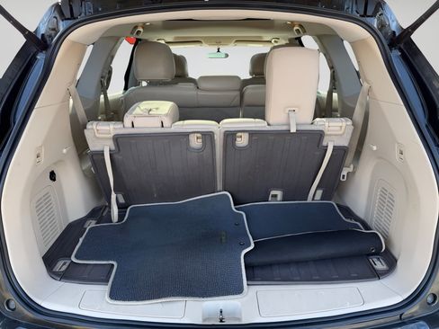 Used 2015 Nissan Pathfinder Platinum w/ Cargo Package FWD image 24