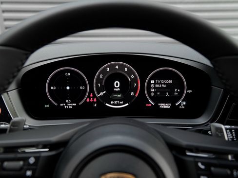 New 2026 Porsche Cayenne E-Hybrid Coupe image 20