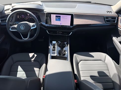 New 2026 Volkswagen Atlas SEL AWD/4WD image 9