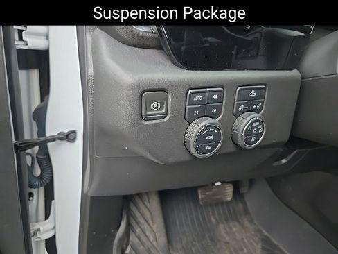 Used 2024 Chevrolet Silverado 1500 LT Trail Boss w/ Protection Package image 13