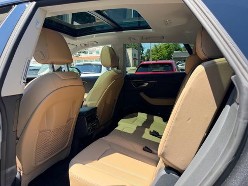 Used 2025 Audi Q8 Premium Plus w/ Premium Plus Package AWD/4WD image 25