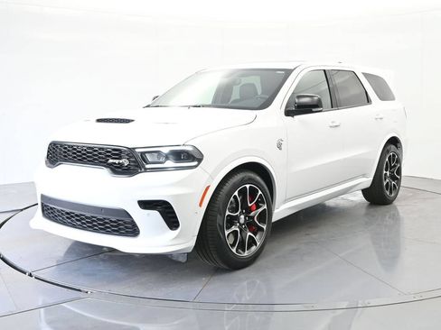 New 2026 Dodge Durango SRT Hellcat w/ 3rd Row Seating Group AWD/4WD image 1